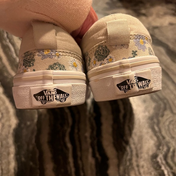 Vans Kids Floral Slip-On Sneakers - Cream and Green - Picture 4 of 5